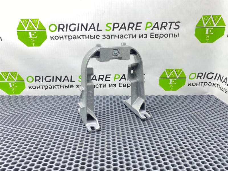 Кронштейн подлокотника, 1000 рублей, Калининград