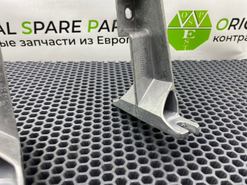 Кронштейн подлокотника, 1000 рублей, Калининград