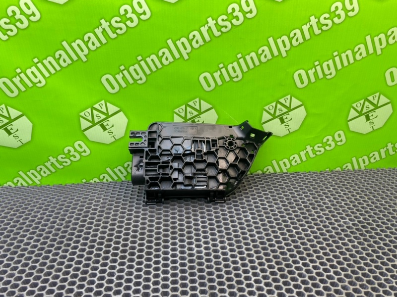 Кронштейн, 800 рублей, Калининград