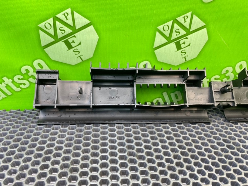 Кронштейн порога, 500 рублей, Калининград