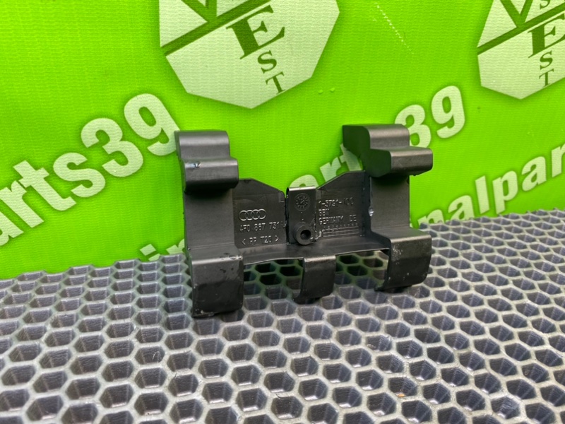 Кронштейн порога, 800 рублей, Калининград