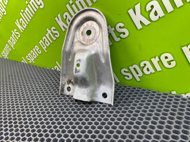 Кронштейн балки, 1000 рублей, Калининград