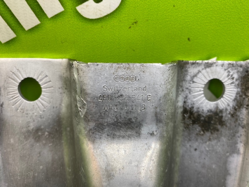 Кронштейн балки, 1000 рублей, Калининград