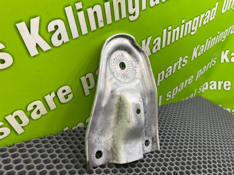 Кронштейн балки, 1000 рублей, Калининград