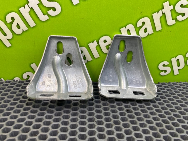 Кронштейны, 1000 рублей, Калининград