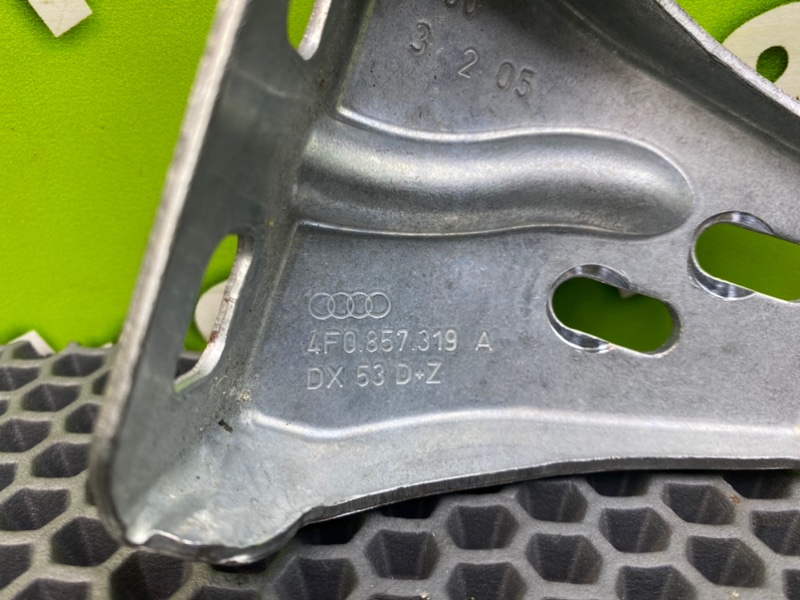 Кронштейны, 1000 рублей, Калининград