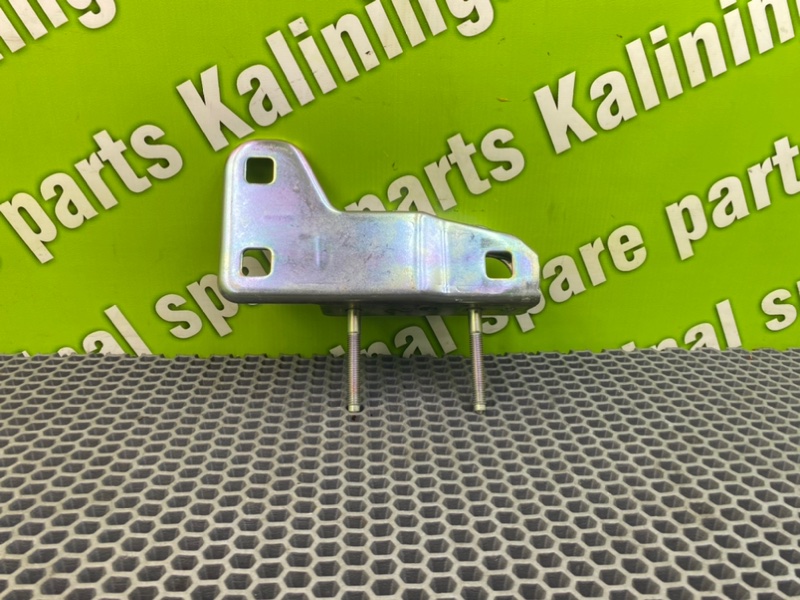 Кронштейн, 800 рублей, Калининград