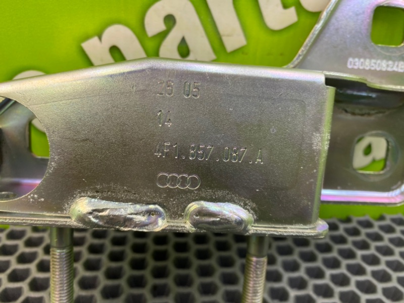 Кронштейн, 800 рублей, Калининград