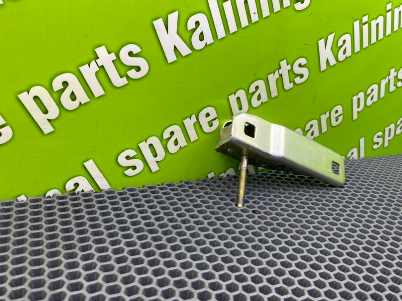 Кронштейн, 600 рублей, Калининград