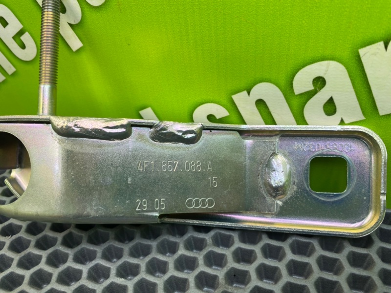 Кронштейн, 600 рублей, Калининград