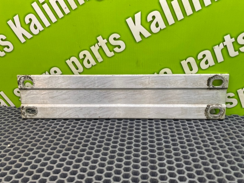 Кронштейн, 1200 рублей, Калининград