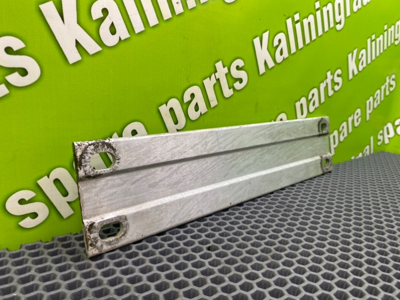 Кронштейн, 1200 рублей, Калининград