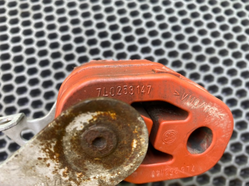 Кронштейн глушителя, 700 рублей, Калининград