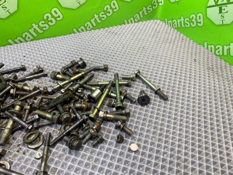 Болты, 1700 рублей, Калининград