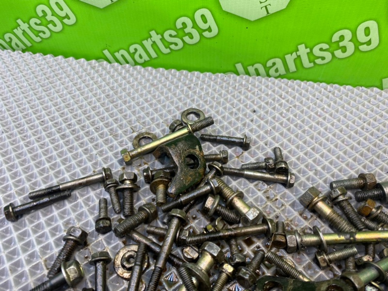 Болты, 1700 рублей, Калининград