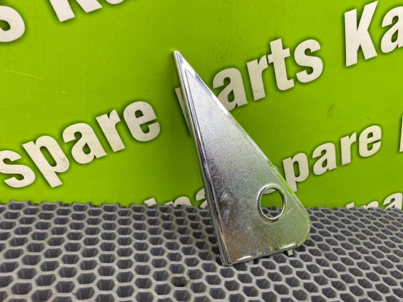 Накладка крепления зеркала, 1200 рублей, Калининград