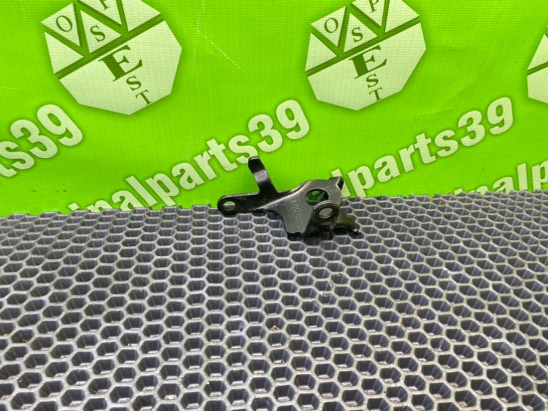 Кронштейн опоры двигателя, 1000 рублей, Калининград