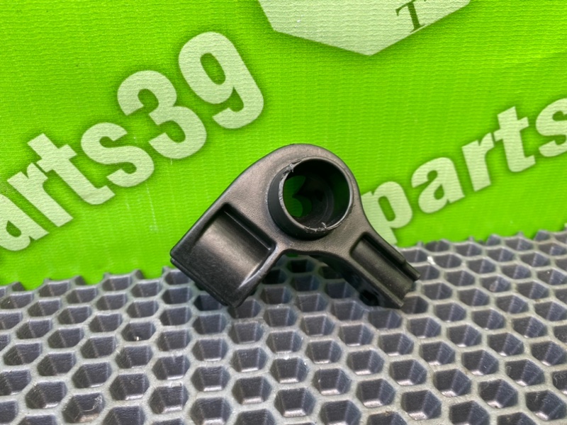 Кронштейн, 500 рублей, Калининград