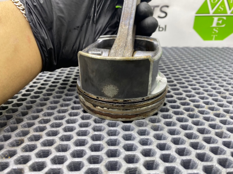 Поршня, 8600 рублей, Калининград