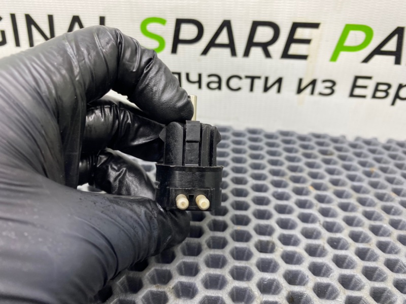 Концевик кулисы, 1000 рублей, Калининград