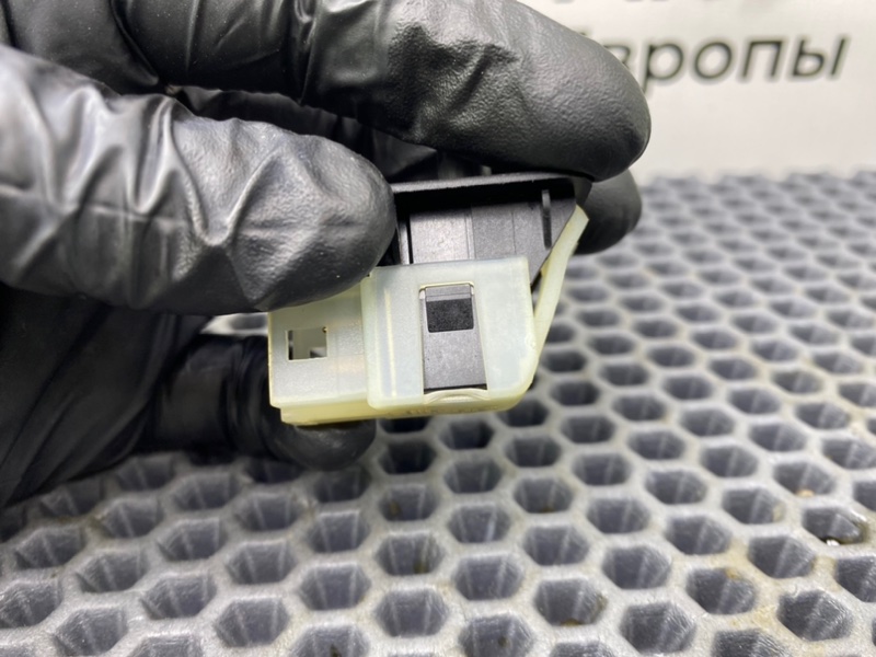 Концевик двери, 500 рублей, Калининград