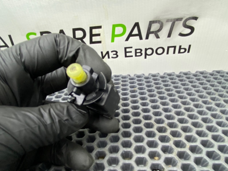 Концевик стоп-сигнала, 500 рублей, Калининград