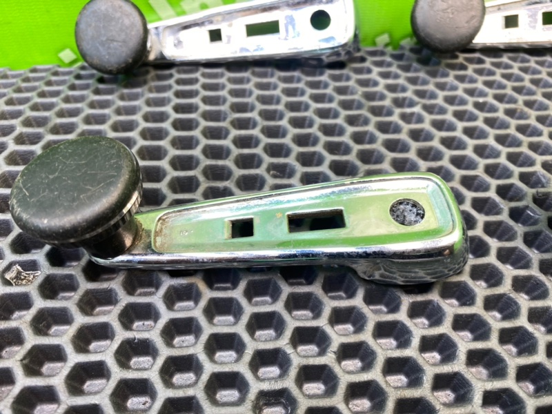 Ручки стеклоподъемников, 1000 рублей, Калининград