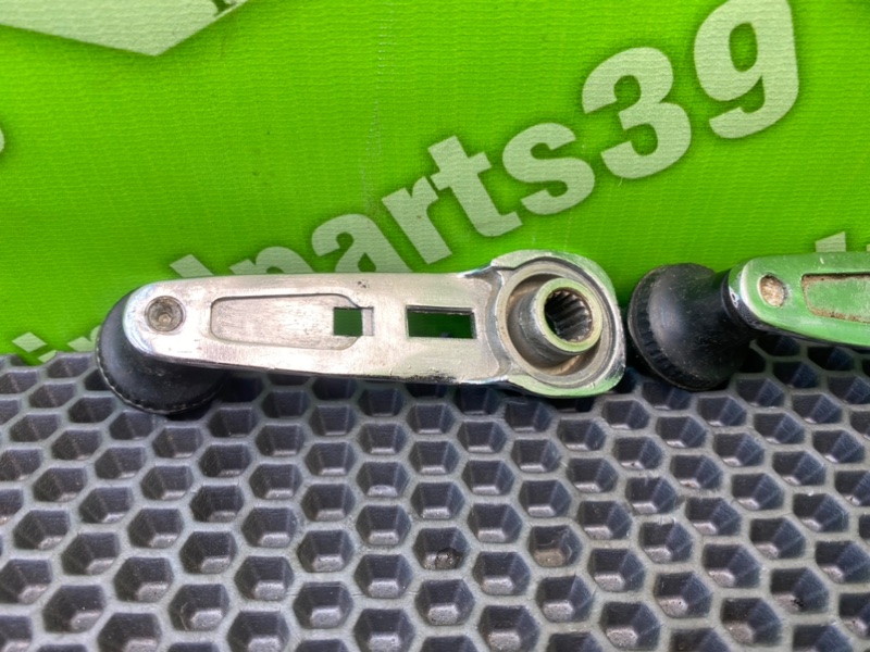 Ручки стеклоподъемников, 1000 рублей, Калининград