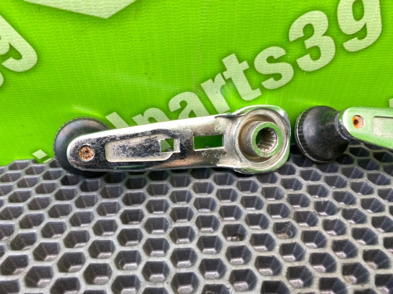 Ручки стеклоподъемников, 1000 рублей, Калининград