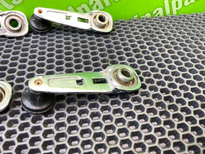 Ручки стеклоподъемников, 1000 рублей, Калининград