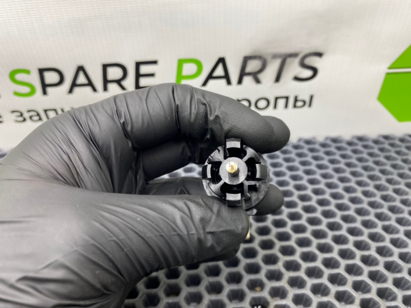 Концевик кулисы, 1000 рублей, Калининград