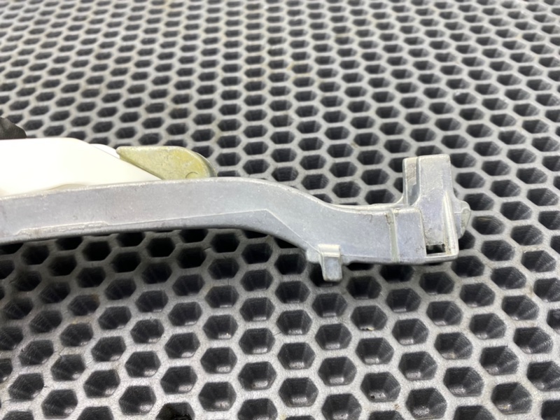 Кронштейн ручки двери, 1400 рублей, Калининград