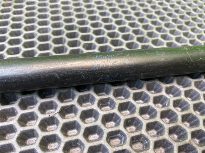 Амортизатор капота, 1000 рублей, Калининград