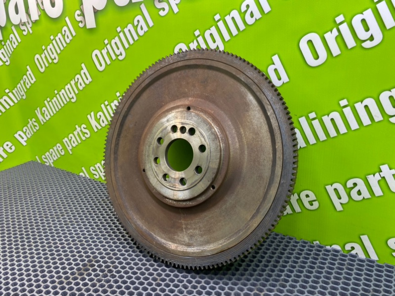 Маховик, 3100 рублей, Калининград