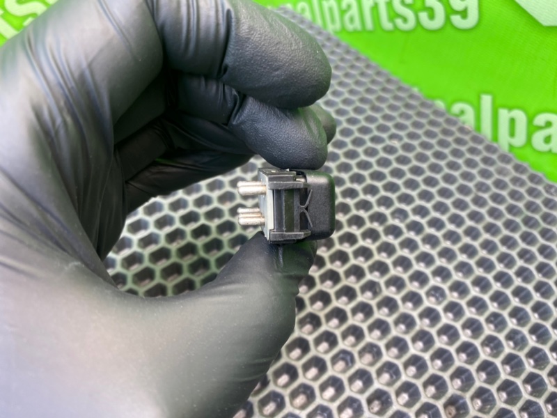 Кнопка, 700 рублей, Калининград