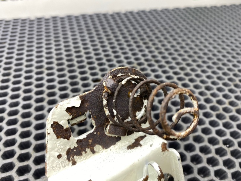 Защелка капота, 1300 рублей, Калининград