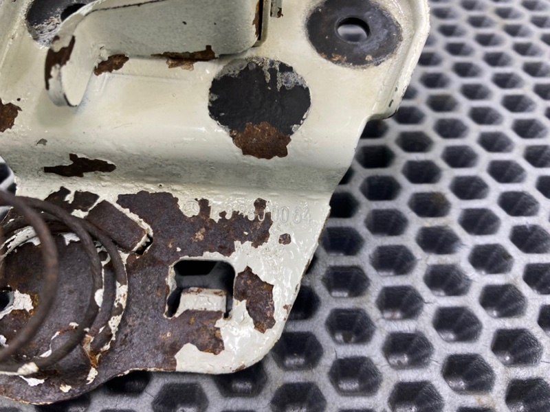 Защелка капота, 1300 рублей, Калининград