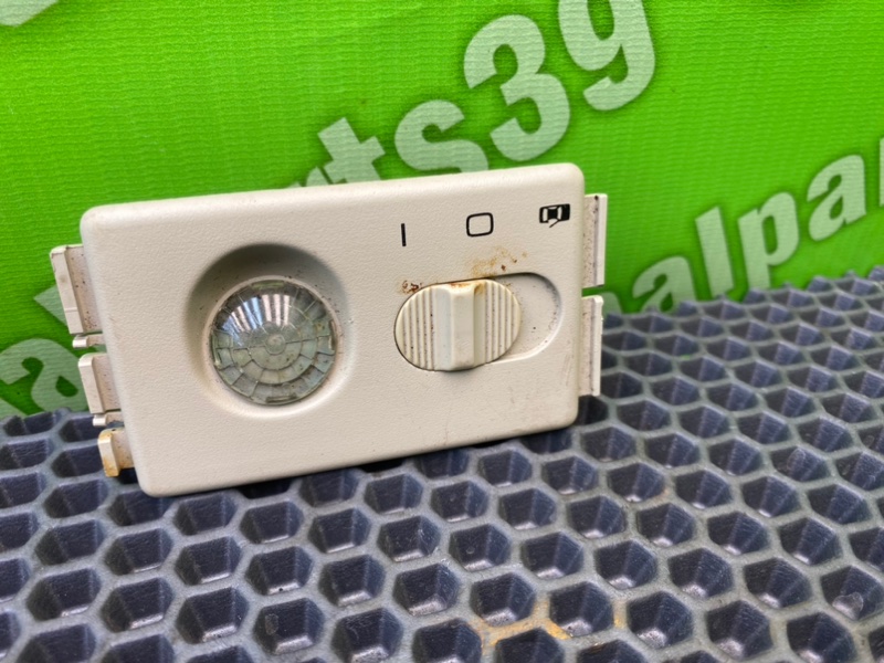 Плафон, 800 рублей, Калининград