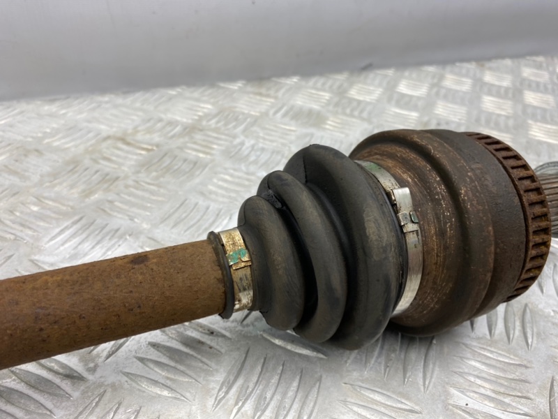 Полуось, 6700 рублей, Калининград