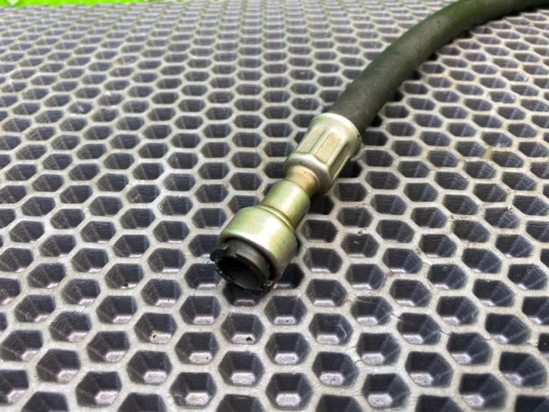 Трубка топливная, 1000 рублей, Калининград