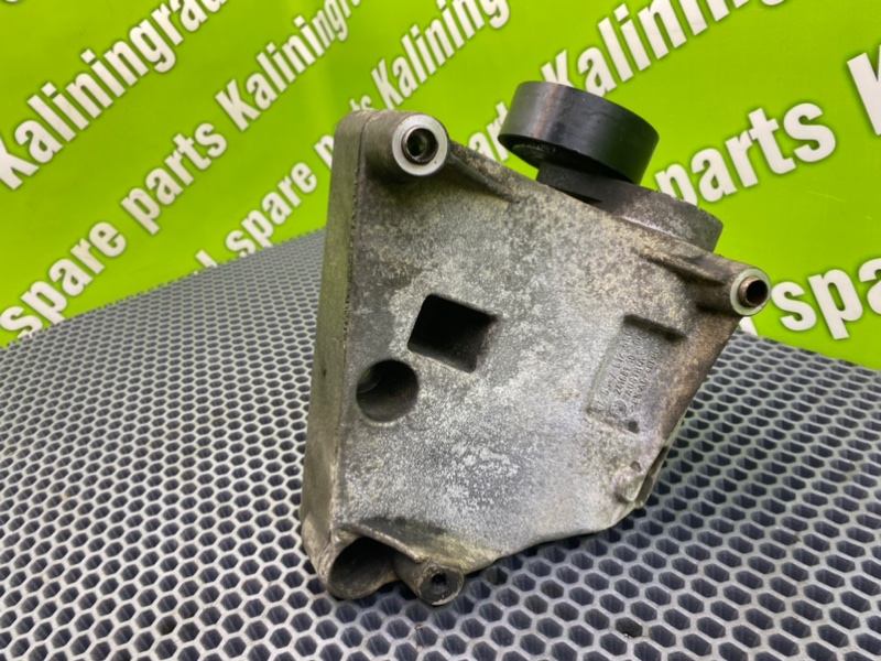 Кронштейн компрессора кондиционера, 2100 рублей, Калининград