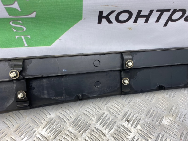 Накладка крышки багажника, 1200 рублей, Калининград