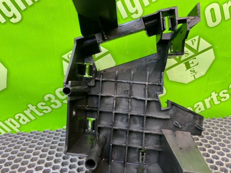 Кронштейн, 800 рублей, Калининград