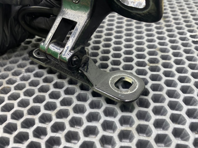 Петли багажника, 2600 рублей, Калининград