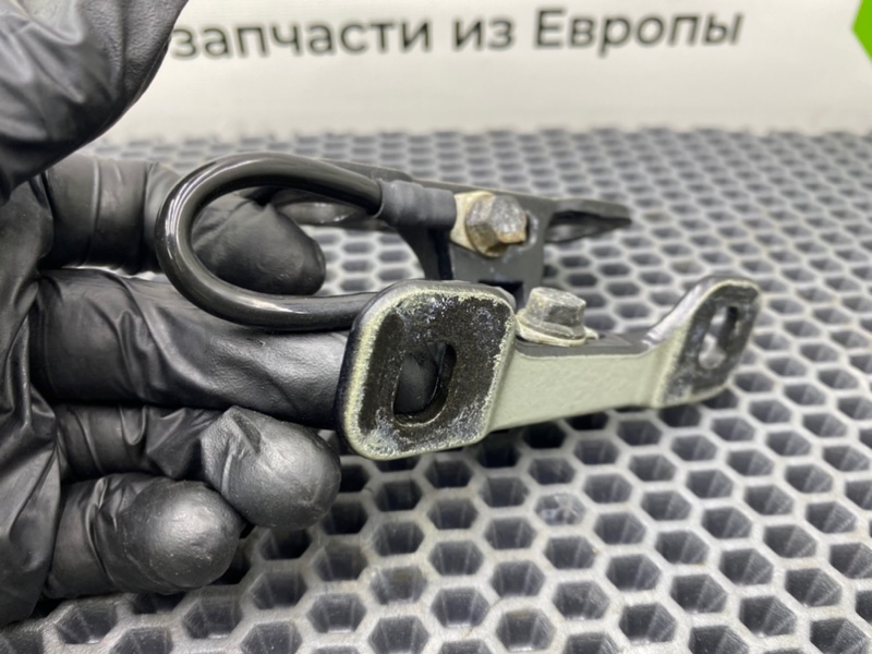 Петли багажника, 2600 рублей, Калининград