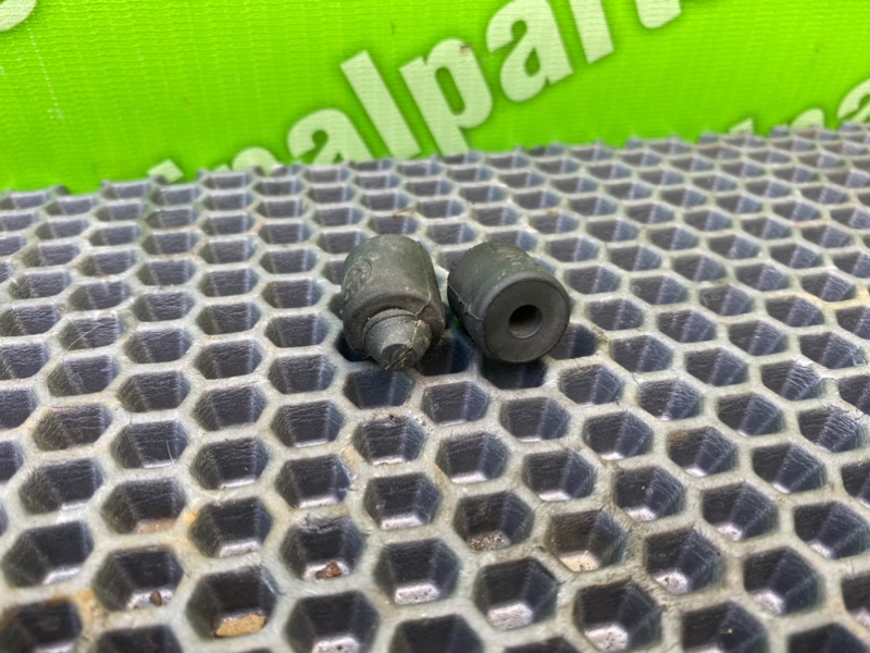 Отбойник капота, 900 рублей, Калининград