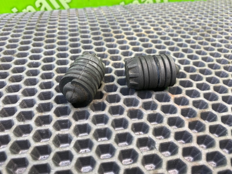 Отбойник капота, 900 рублей, Калининград