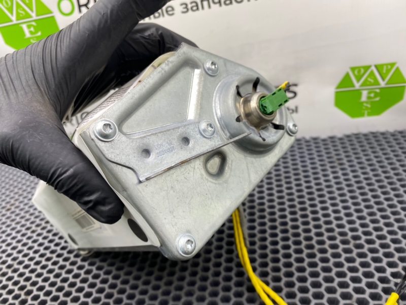 Подушка безопасности, 3100 рублей, Калининград