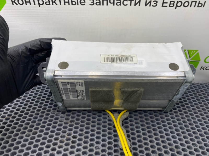 Подушка безопасности, 3100 рублей, Калининград