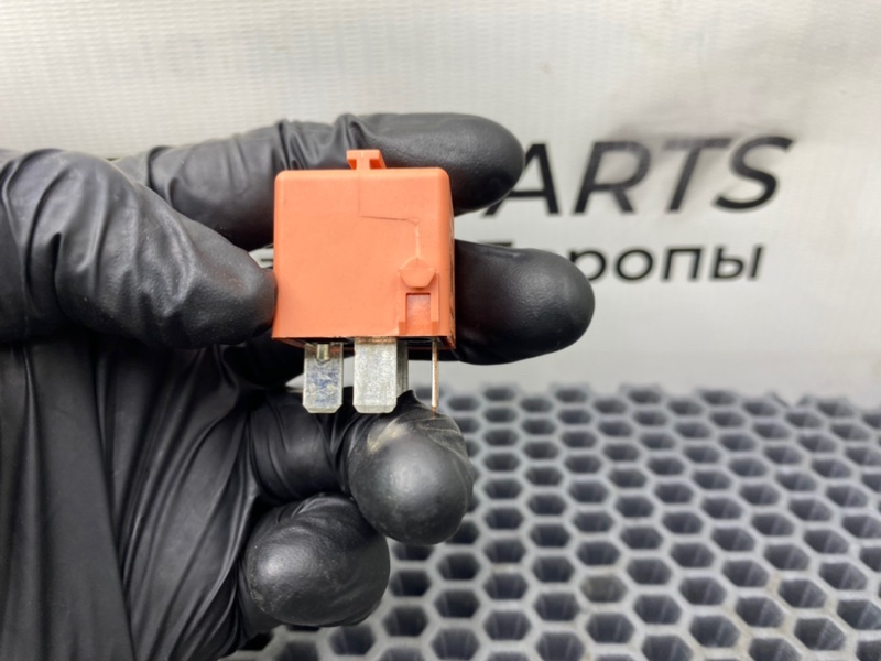 Реле, 600 рублей, Калининград